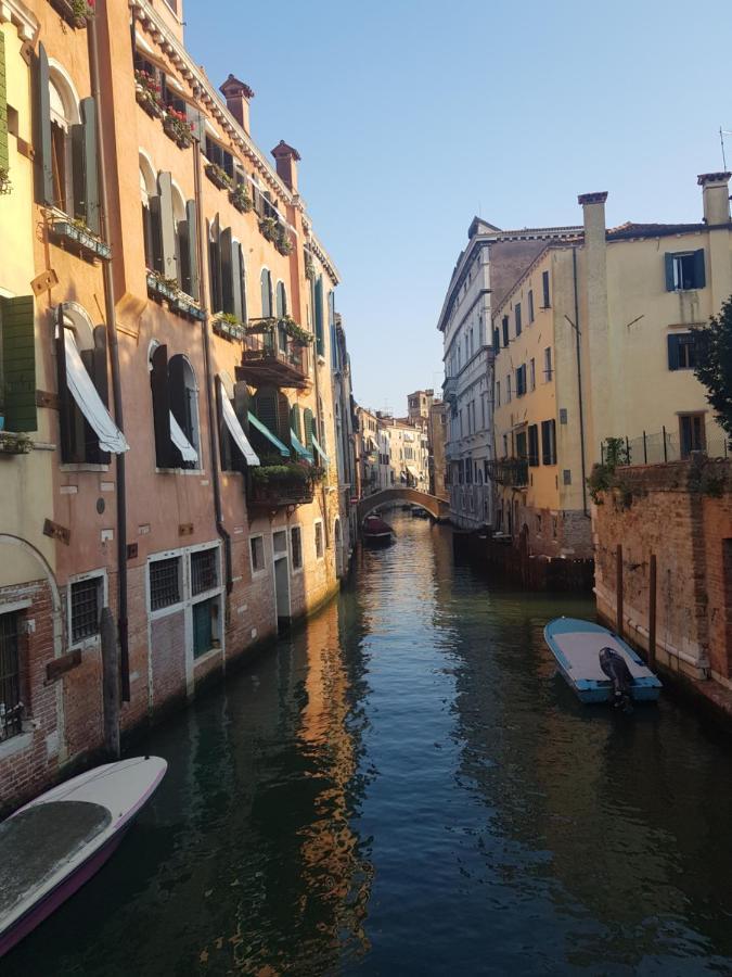 Apartamento The Secret Garden In The Very Heart Of Venecia